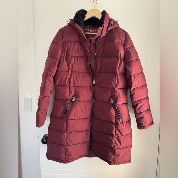 Andrew Marc Jackets & Blazers - Andrew Marc Stretch Puffer Coat Women’s Large Burgundy Hooded Long Winter Jacket